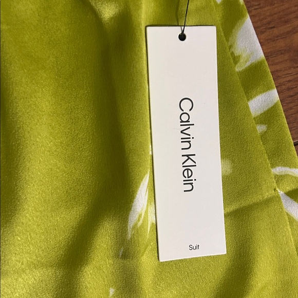 Calvin Klein Lime Green Floral Skirt - Picture 2 of 11